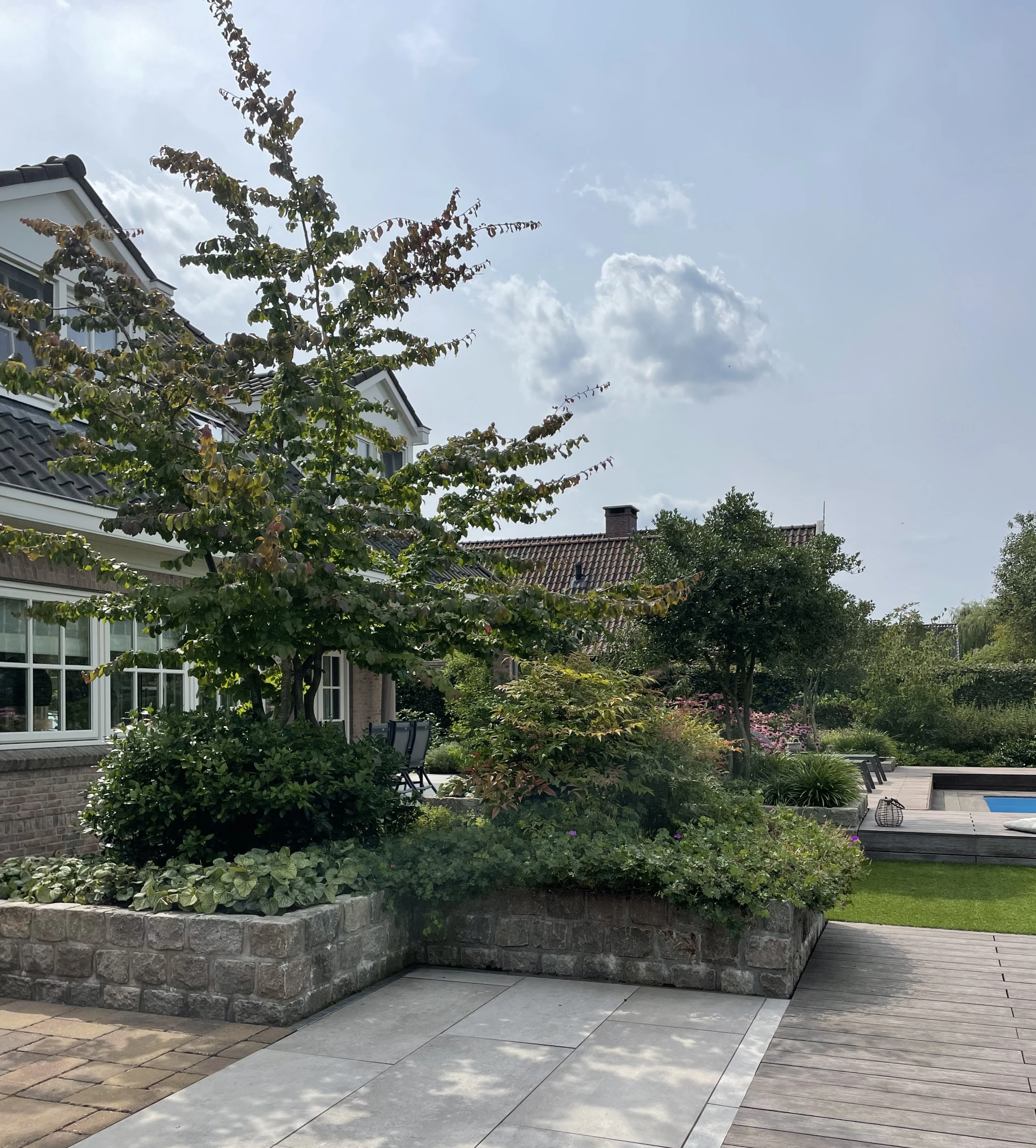 Groen zorgt voor geborgenheid in welnesstuin-5