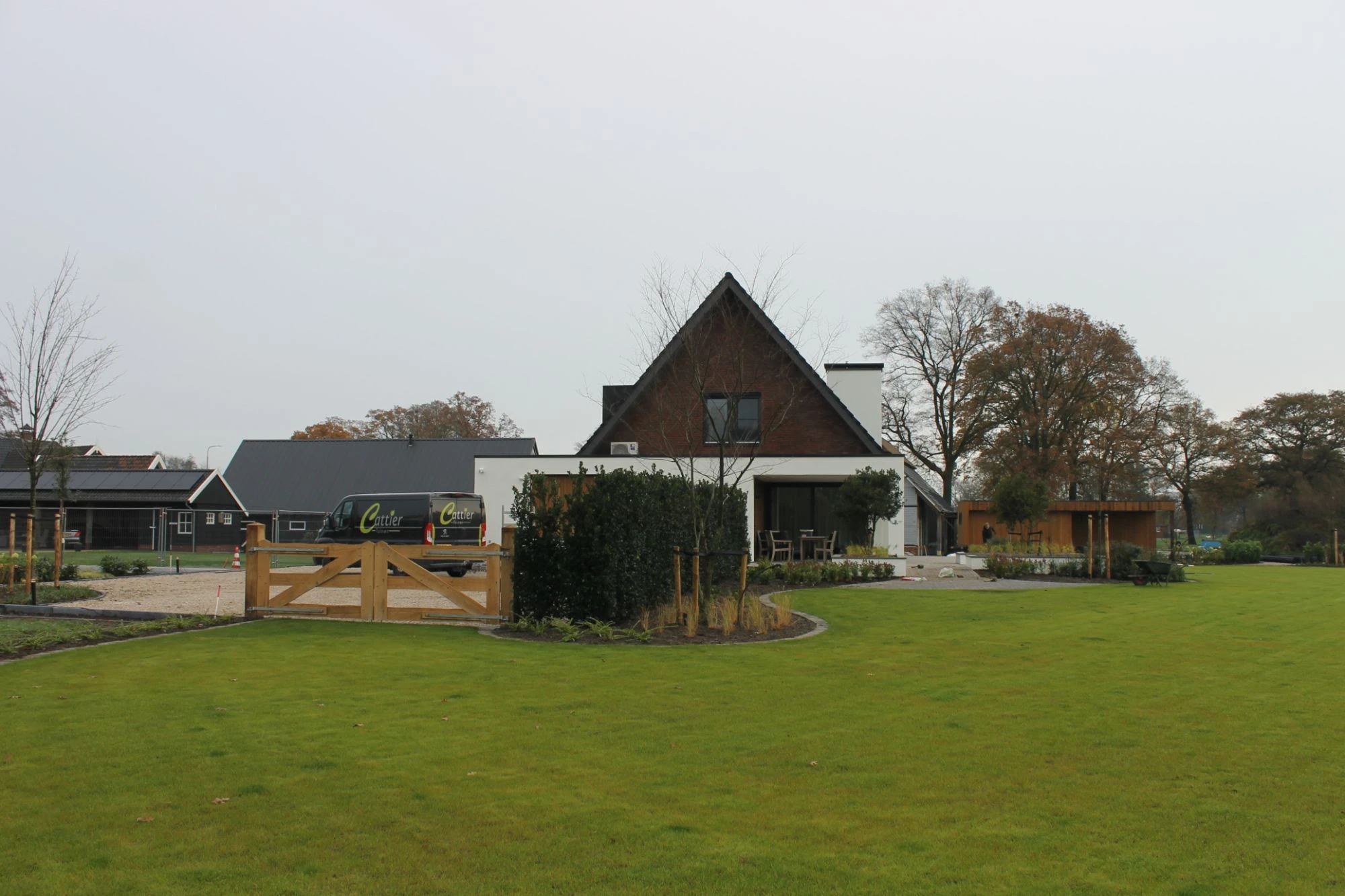 Landelijke tuin met weids uitzicht -2